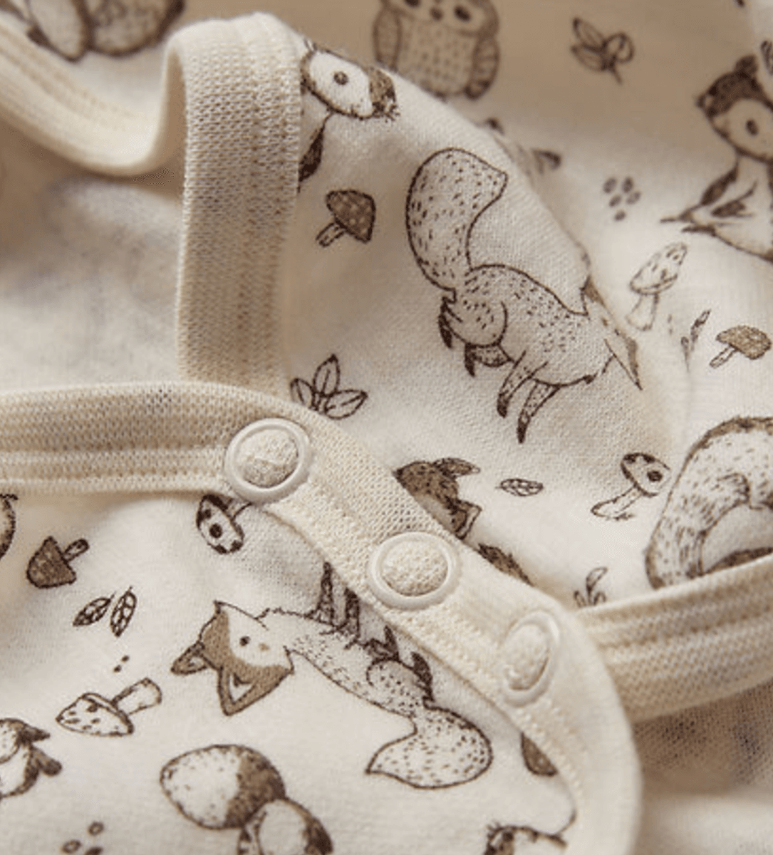 Hust and Claire Body ull Bo Woodland off white